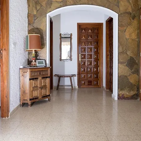 Gepflegter Bungalow Mit Meerblick Nyaraló